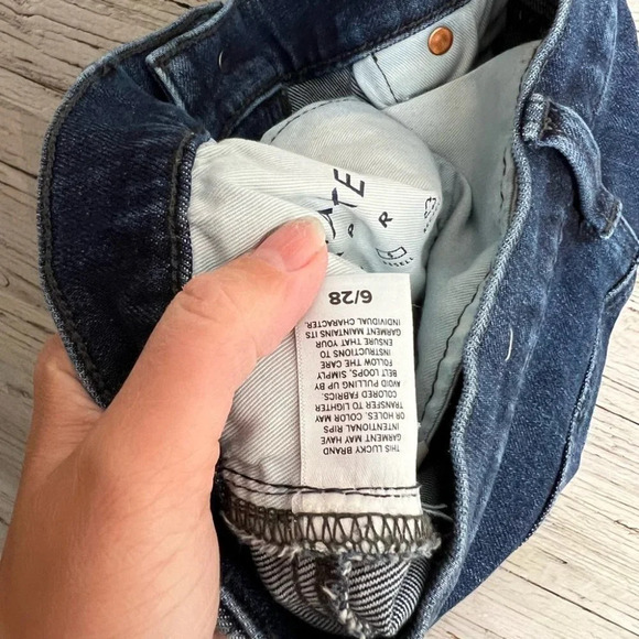 Lucky brand taper relaxed size 28 jeans  tapered - Picture 10 of 11